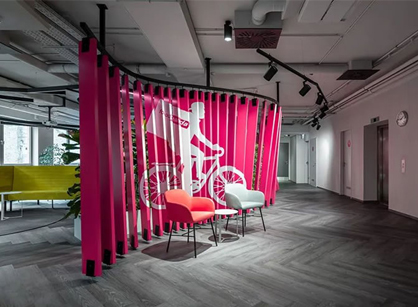 充斥趣味性的品牌元素办公室装建设计空间是若何打造的——Foodpanda